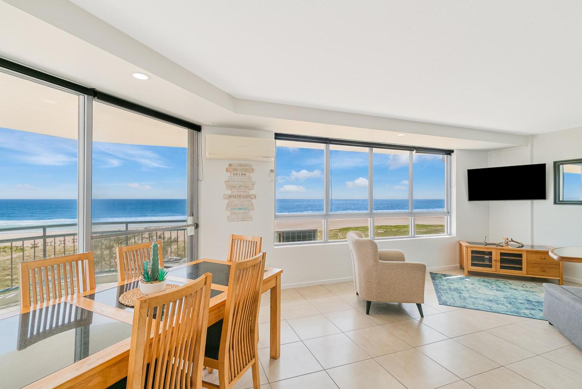 Oceanside Resort - Absolute Beachfront Apartments Guldkusten Exteriör bild